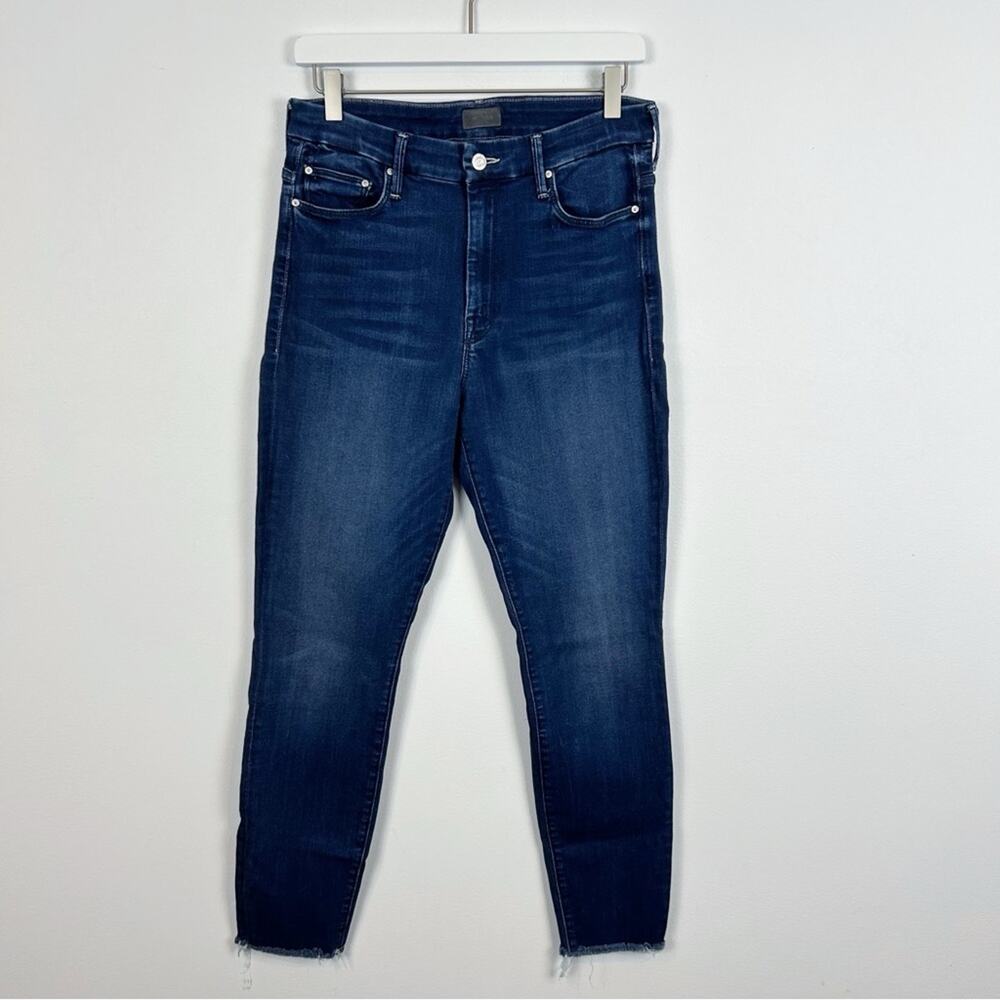 MOTHER High Waisted Looker Ankle Fray Jeans Tongue and Chic Size 30